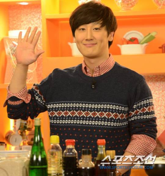 개그맨 겸 배우 윤진영