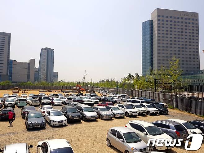 '일산 한류월드 유보라 더 스마트'가 들어서게 될 부지. 모델하우스 주차장으로 사용됐다.(사진=진희정 기자)© News1