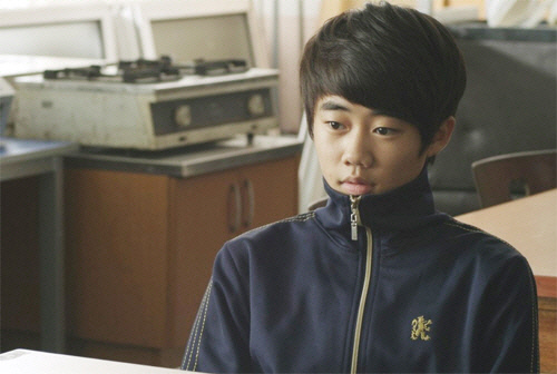 2012년 영화 ‘천국의 아이들’에 출연한 청소년기 시절의 박지빈. 제법 어른 티가 난다.