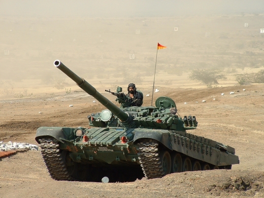 인도군이 국경 지역에 배치한 T-72 전차. (사진=위키피디아)