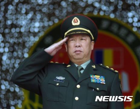중국 인민해방군 육군 사령원 리쭤청 상장