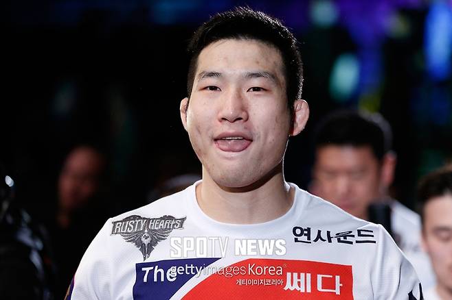 ▲ 임현규는 4년 6개월 전 UFC 데뷔전에서 부은 얼굴로 옥타곤에 올랐다.