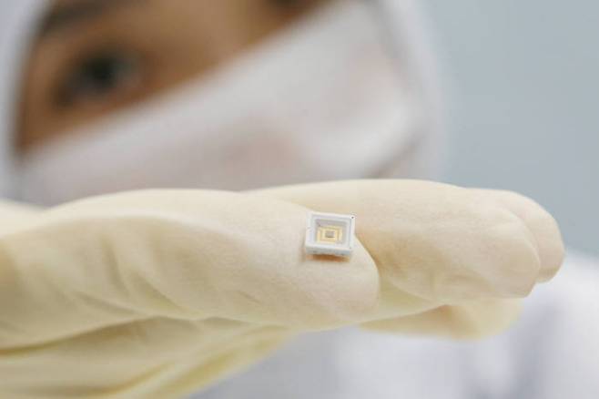 LG이노텍 UV LED 패키지