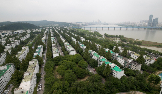 재건축을 앞두고 있는 서울 반포주공아파트 전경 /사진=서울경제DB