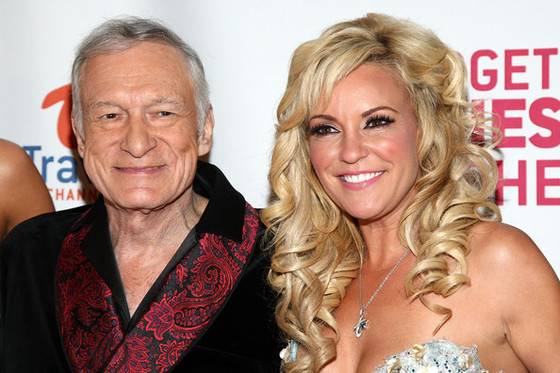 브리지트 역시 헤프너와 7년간 교제했다. 플레이메이트 출신은 아니었지만, 잡지에 자신의 누드사진을 여러차례 게재했다. [중앙포토]