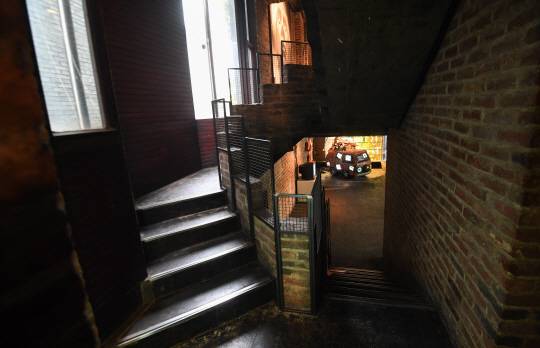 아라리오뮤지엄 인 스페이스의 전시관(공간의 구사옥) 내부./송은석기자