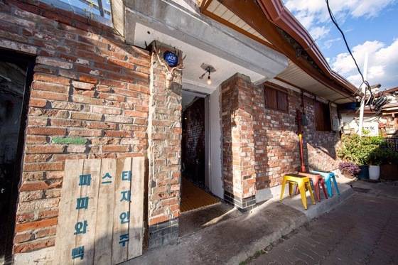 익선동 간판 없는 가게. [사진 김한빛 사진가]