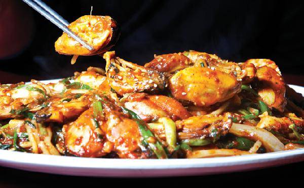 [월간산]아귀찜처럼 볶아 내는 섭 무침은 술안주로 최고다.