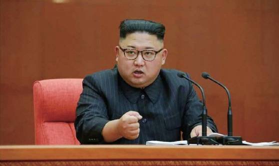 김정은이 지난 7일 노동당 중앙위원회 제7기 제2차 전원위원회에 참석해 발언하고 있다. [노동신문]