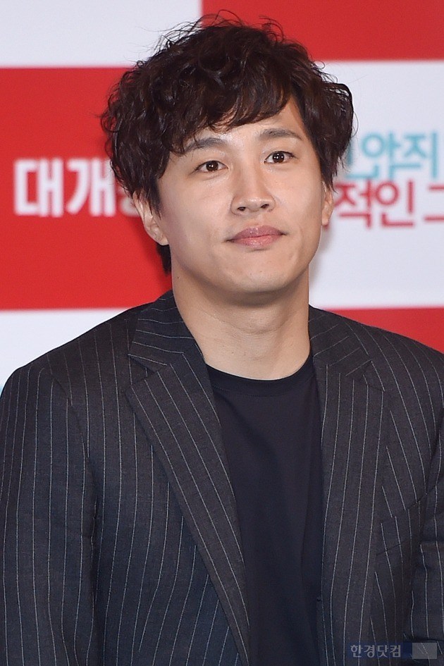 차태현, 김주혁 빈소 조문