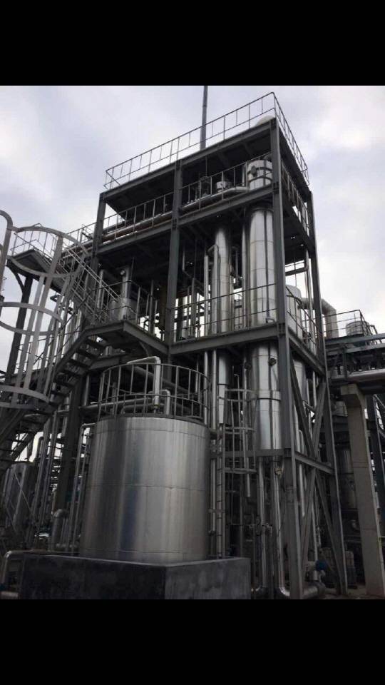 지난해 중국 2차전지 분리막 제조업체에 공급한 MC용제회수설비 전경. /사진제공=웰크론한텍