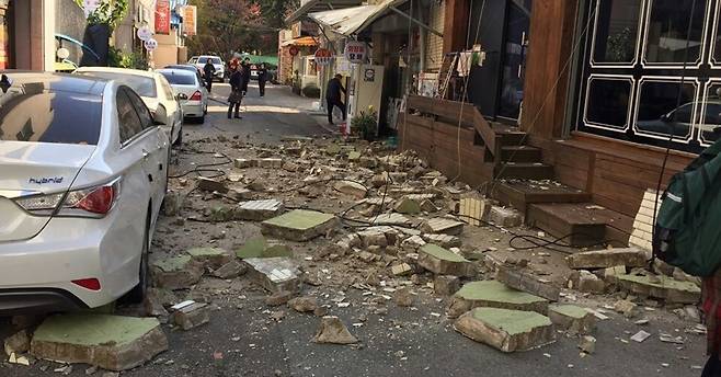 [속보] 포항서 규모 5.5 지진 이어 3.6 여진 발생 | 인스티즈