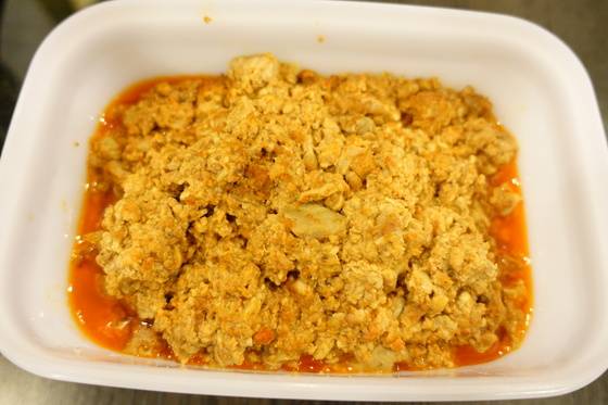 ‘홍박아구찜’의 아구찜 맛을 다른 집과 다르게 해주는 비밀양념은 아귀 간이다. 특별한 양념으로 간을 볶아 아구찜에 넣는다.