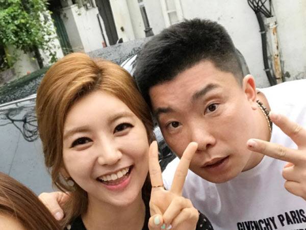 나지완-양미희 커플/유나웨딩컨설팅 블로그 캡처