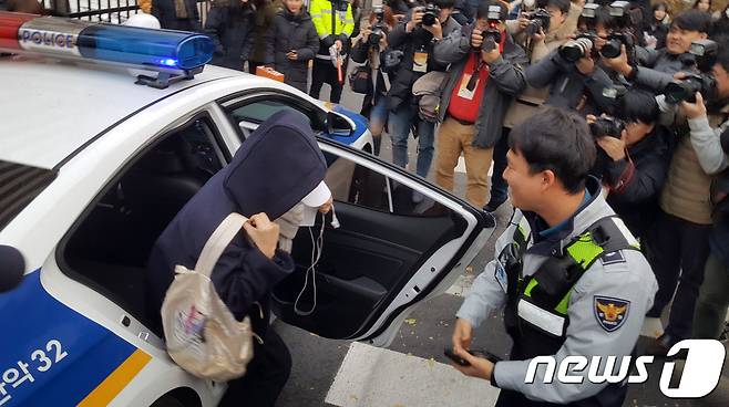 [수능] 순찰차 도움받고·시험장 헷갈리고·배짱파도..'지각생' 백태 | 인스티즈