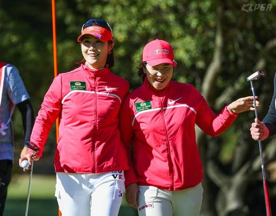 왼쪽부터 김하늘 김지현2