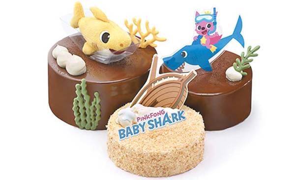 파리바게뜨 `핑크퐁 아기상어 케이크`