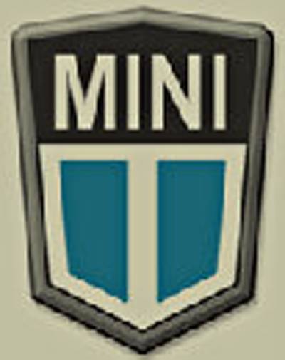 최초의 미니로고는 지금 디자인과 큰 차이를 보인다.