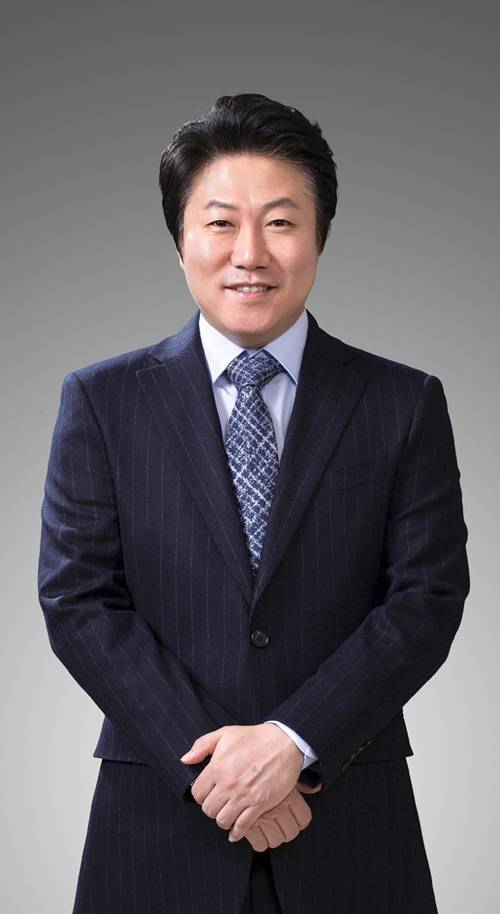 작곡가 홍진영