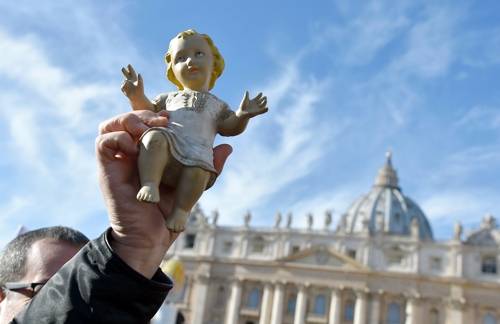 아기 예수의 사랑이 충만하길 (바티칸 AFP=연합뉴스)