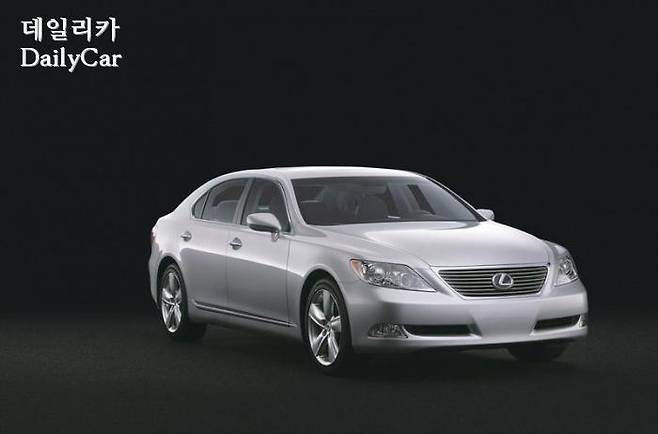렉서스, 4세대 LS460(2006)