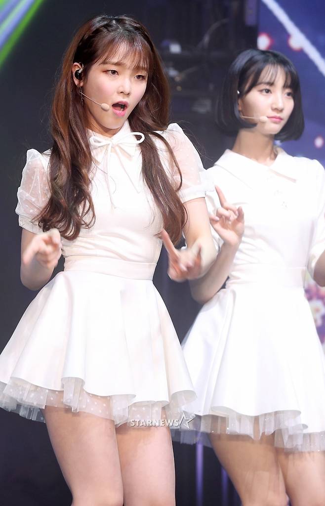 [★포토]승희-비니, '예쁨 넘치는 무대'