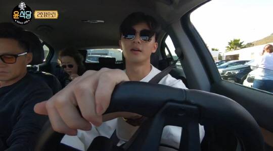 tvN '윤식당2' 방송화면