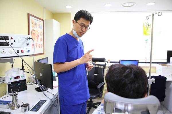 ▲ 삼성드림이비인후과 종로점 허세형 원장