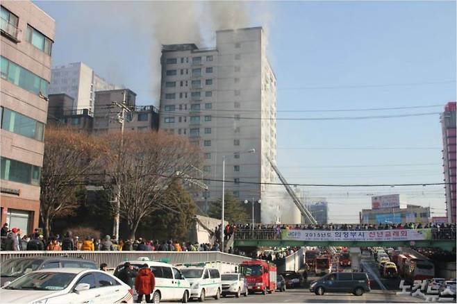 2015년 1월 경기도 의정부의 한 아파트에서 발생한 화재 현장 (사진=노컷뉴스 자료사진)