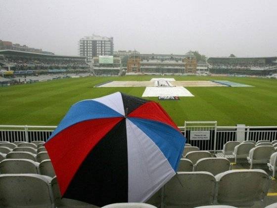 우천으로 영국 잉글랜드에서 2000년 이후 열린 크리켓 원데이인터내셔널(ODI) 경기의 27%가 단축됐다는 연구가 나왔다. [AP=연합뉴스]