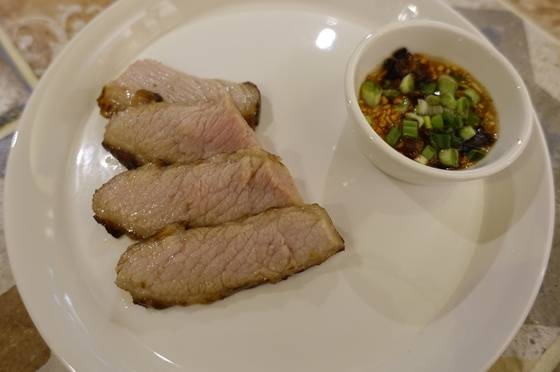 양념간장에 재운 항정살 구이 커무양.