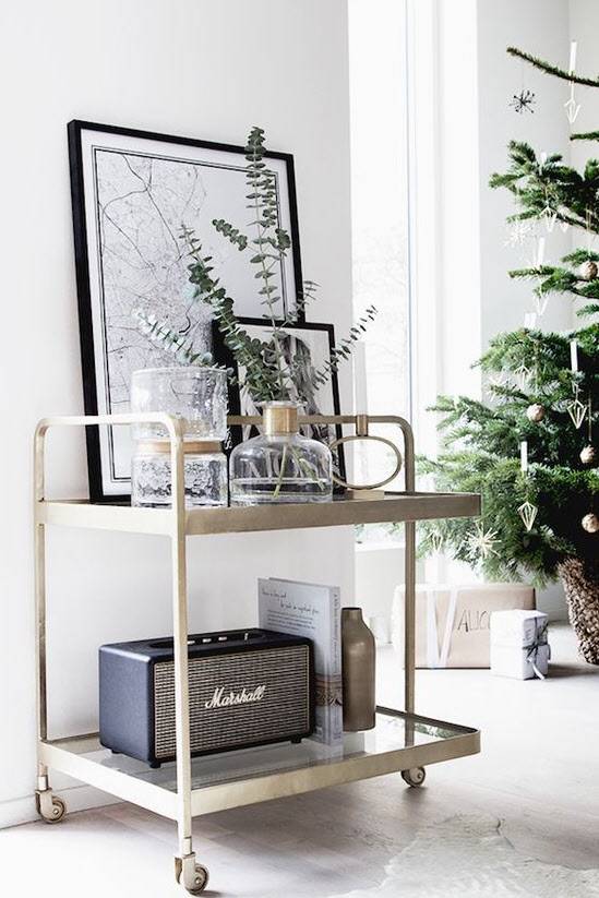 집안 어느 공간에 두어도 잘 어울리는 트롤리. /my scandinavian home blog