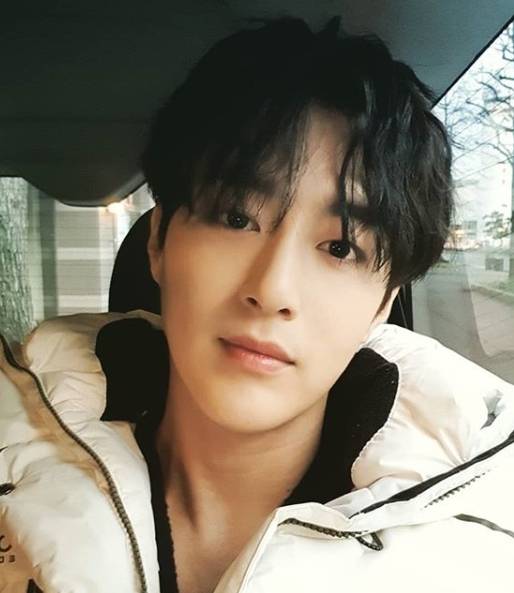 [사진=민우 인스타그램 캡처]