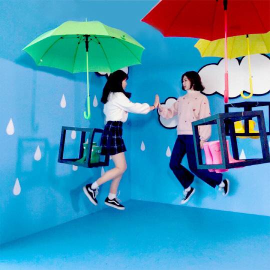 인천 라마다송도호텔이 이색 데이트를 위한 '인스타지아' 패키지를 내놨다. 디럭스 객실 1박, 벨뷰 조식 뷔페 2인, 인스타지아 입장권 2장으로 구성했다. 부가세가 포함된 가격은 주중 11만원 주말 12만원이다. 6월 10일까지 운영한다. 라마다송도호텔 제공