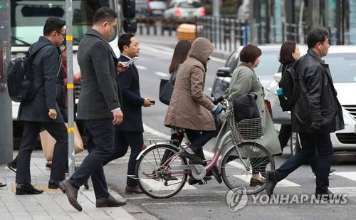 '아직 추워요' [연합뉴스 자료 사진]