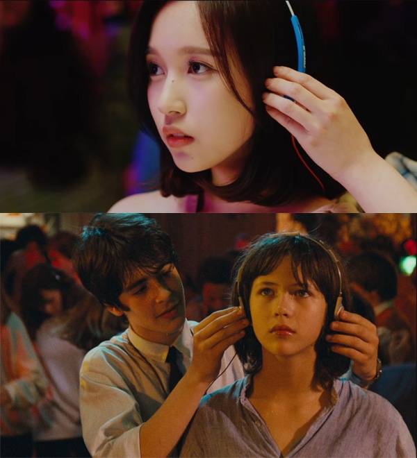 영화 [라붐] 속 명장면인 댄스파티 헤드폰 씌워주는 신은 미나, 다현이 원작과 다르게 큰 웃음을 선사한다. ⓒJYP, Gaumont Film Company