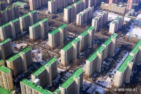 판상형 구조의 서울 여의도 아파트촌(사진=리얼투데이)