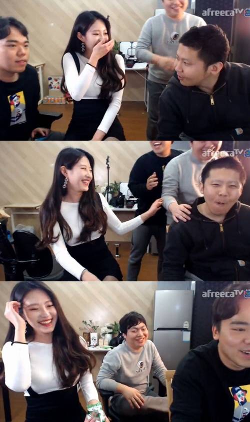 ‘아프리카TV’ BJ 철구 사진=아프리카TV 방송 캡처