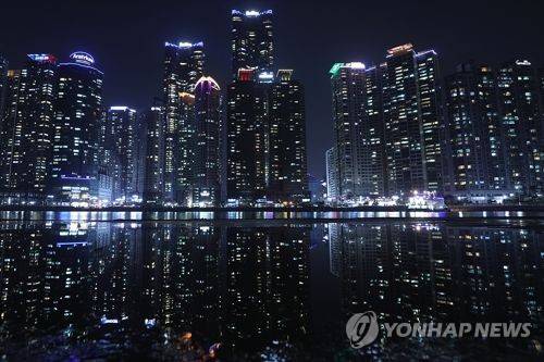 해운대 동백섬 더베이101 야경 [부산관광공사 제공]