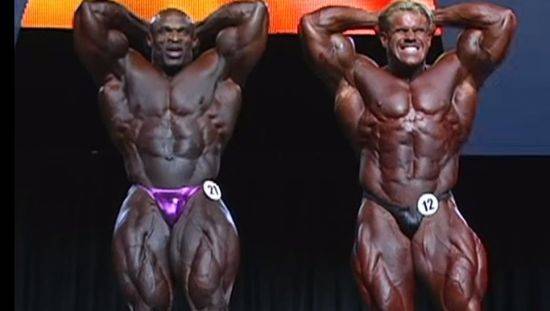 모든 사람의 복근이 식스팩인 것은 아닙니다. 포팩, 에잇팩인 사람도 많습니다.[사진=유튜브 화면캡처]