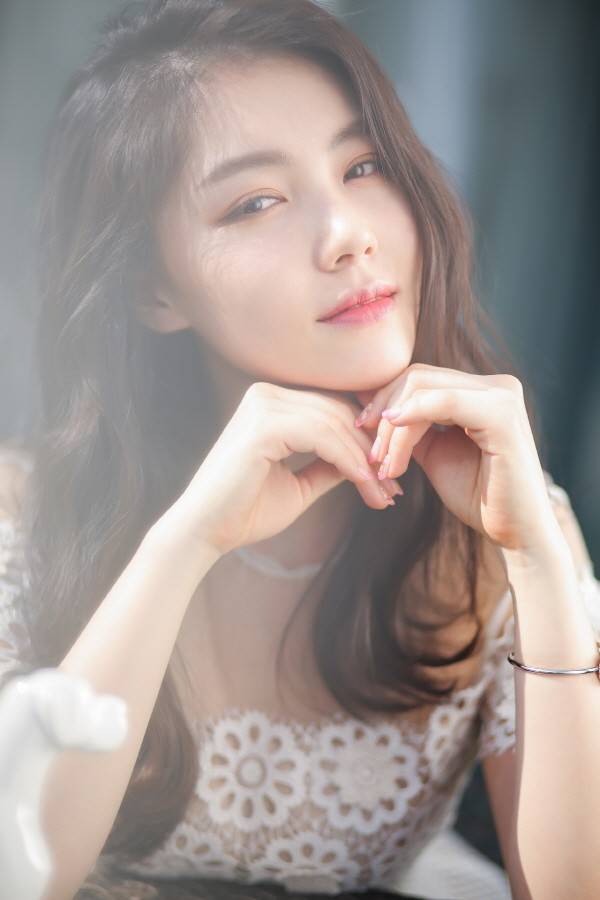 아역 출신 배우 박시우가 최근 전자신문엔터테인먼트와의 인터뷰를 통해 자신의 다양한 매력들과 배우로서의 생각들을 이야기했다. (사진=바니엔커뮤니티 엔터테인먼트 제공)