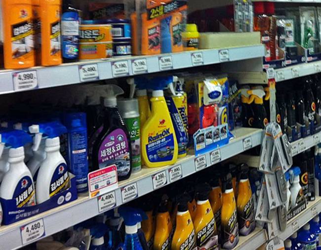 할인마트 자동차 용품 코너 /사진출처=매경DB