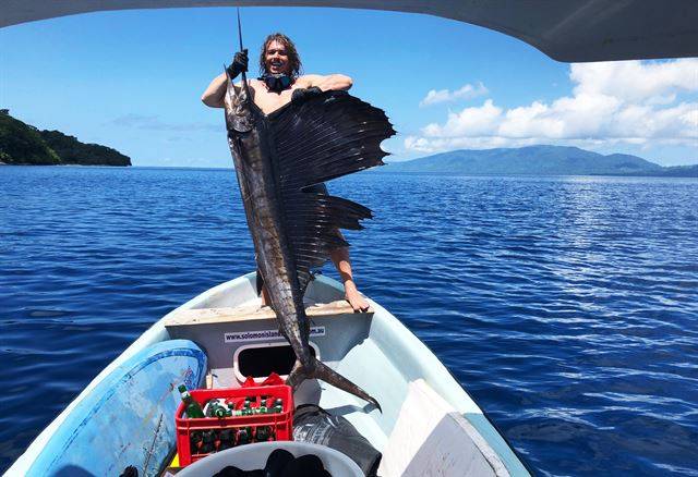 조금 먼 바다에서는 이런 물고기도 잡힌다.