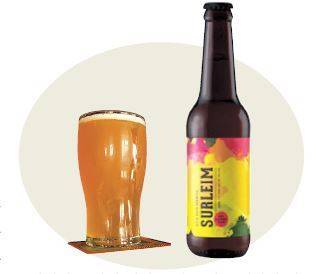 마니아들 사이 인기를 얻고 있는 신맛이 강조되는 ‘사우어비어’(왼쪽), 부산 수제 맥주 양조장 와일드웨이브 ‘설레임’ 병맥주.