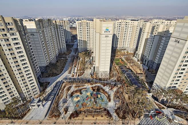 한화건설이 경기 수원시 권선구 오목천동 824-1번지에 시공한 '수원 권선 꿈에그린' 전경. /사진제공=한화건설