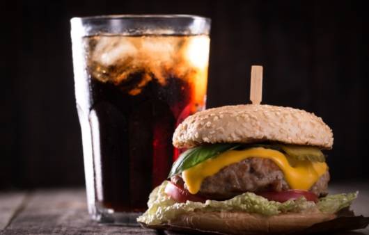 햄버거와 콜라