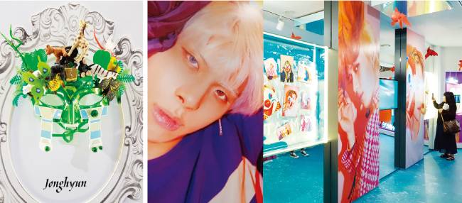 샤이니의 ‘줄리엣’ 뮤직비디오에서 종현이 착용한 가면(왼쪽). 샤이니 활동 당시 의상과 소품을 살펴볼 수 있는 공간. [구희언 기자]
