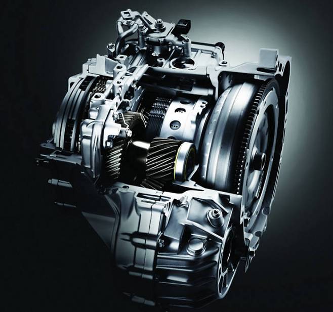 싼타페TM에 장착되는 전륜 8단 자동변속기 (제공=현대자동차)