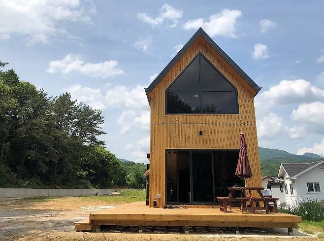 공유형 구매 방식을 도입한 청춘별장