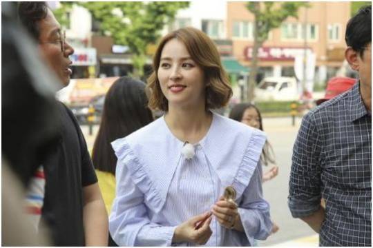 배우 한혜진이 JTBC '한끼줍쇼'에 출연해 축구선수 기성용과의 결혼 생활에 대해 밝혔다.ⓒJTBC